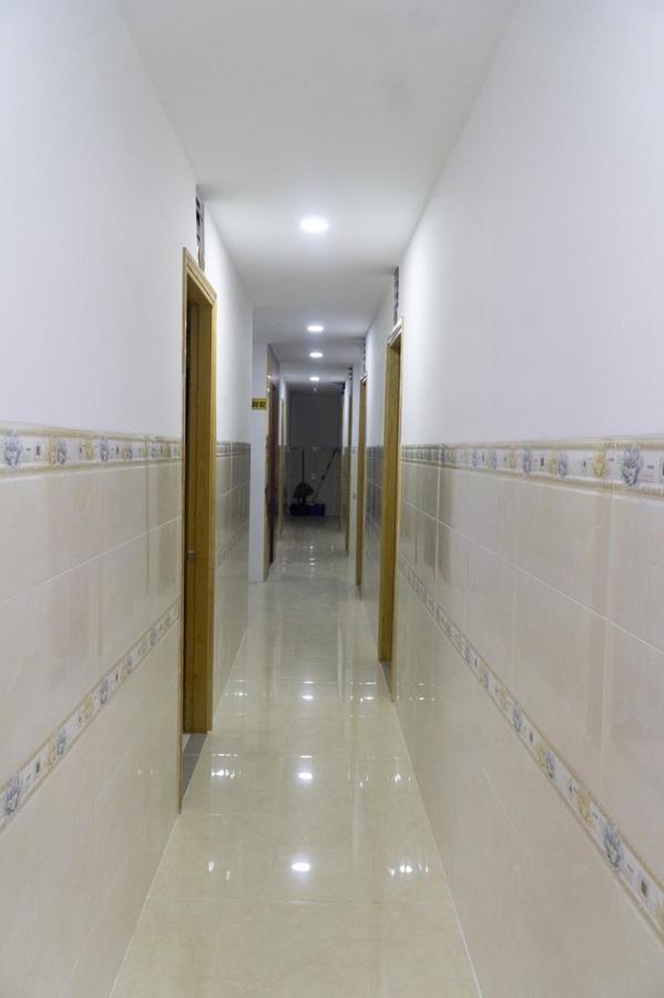 Khách sạn Khach San Dai An Binh Tan 2*